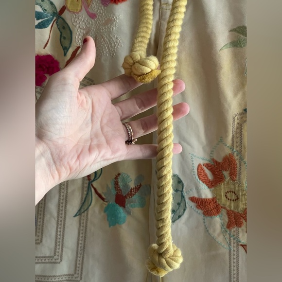 Free People We The Free NWOT Floral Electric Sands Embroidered Cropped Pants - Picture 7 of 16